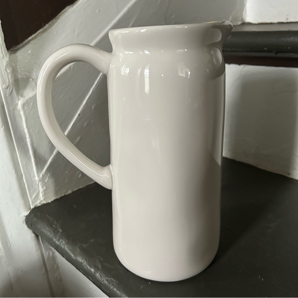 Rae Dunn LEMONADE Pitcher - Picture 6 of 12